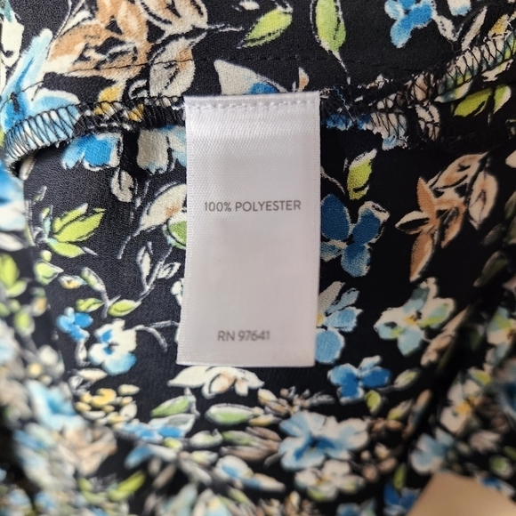 J. Jill Black Floral Collared Buttonfront Flowy Layered Tunic-Size XL - Picture 5 of 9